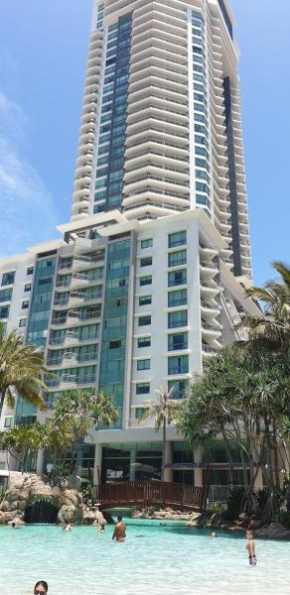 Crown Towers Resort Private Apartments
